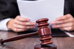 У Луцьку покарали водія «під кайфом», який намагався видати себе за військового