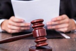 На Волині покарали тракториста за систематичне побиття ексдружини