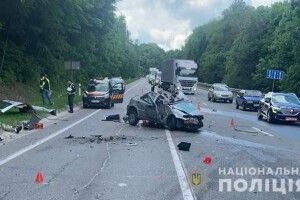 У лобовій ДТП загинули батько з сином 