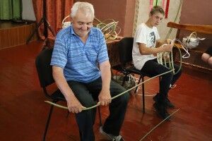 Як спільне плетіння кошиків згуртувало волинян та переселенців