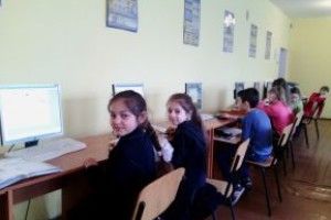 Керівник району вважає, що школи можуть обійтися без батьківських внесків