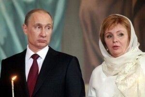 Путін, коли напивався, відпрацьовував прийоми дзюдо на дружині