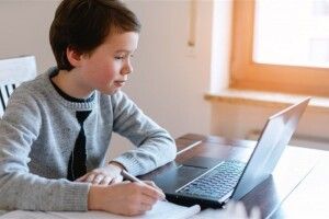 В Україні оновили умови дистанційного навчання у школах