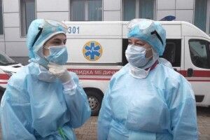 У Нововолинську троє медиків заразилися коронавірусною інфекцією
