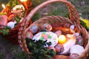 Великодні послання Митрополита Епіфанія і Блаженнішого Святослава