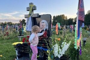 Маленька Улянка з’явилася на світ через 5 місяців, як у бою загинув її тато-Герой