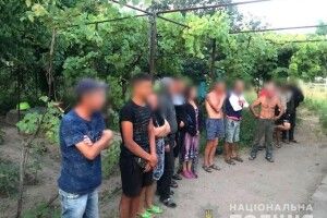 Українець тримав рабів і здавав їх в оренду (Фото)