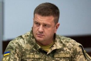 Зеленський виселив з будинку та зняв охорону із екс-начальника ГУР Бурби, який свідчив і справі «вагнерівців»