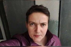 Екснардепка Савченко поскаржилася, що в її під’їзді постійно «гадять» (Відео) 