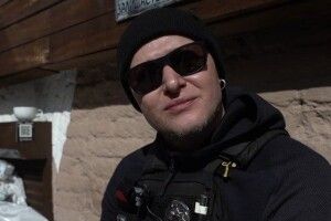 Відомий музикант: «Пишаюся, що черга в нас не за гречкою, а за зброєю» (Відео)