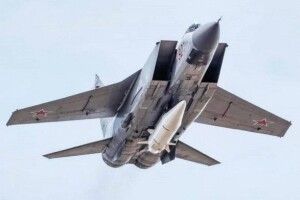У білорусі вдруге за місяць у російського МіГ-31К загорівся двигун: місцеві жителі чули вибух