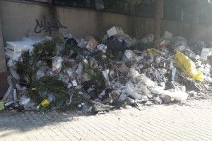 Лучани утворили в місті стихійне сміттєзвалище