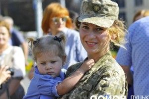 Як у Луцьку зустрічали 204-ту авіабригаду з Криму