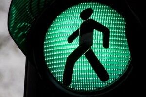 Лучани вимагають від міськради підморгнути їм зеленим на перехресті Потебні та Львівської