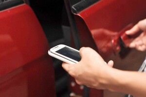 Авто можна буде відкривати... телефоном