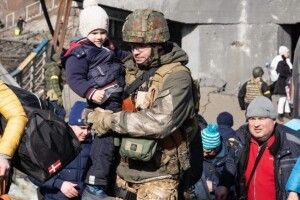 Війна забрала нормальне дитинство в українських дітей, але не забрала нашу віру в перемогу