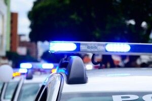 Серед дороги з багажника випало понівечене тіло: в Росії сталася шокуюча ДТП (Відео)