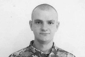 З 14 бригади втік боєць з автоматом