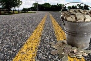 Депутати вимагають повернути кошти громадам на ремонт автошляхів