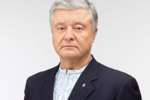 Петро Порошенко закликає читати і передплачувати україномовні медіа