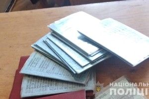 Волинян підробив штампи митників, щоб ввозити автомобілі 