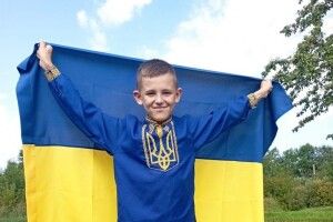 Ніхто не стримав сліз: як маленький волинянин подякував нашим воїнам 
