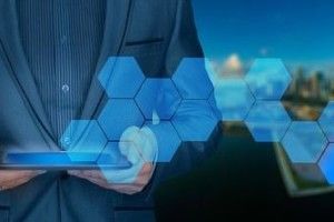  Китайські компанії стежать за емоціями співробітників через сенсори мозкової активності