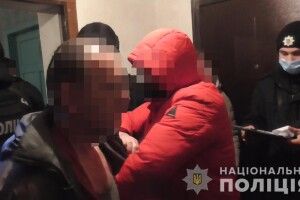 Залякував односельців: на Волині затримали чоловіка, який перебував у розшуку