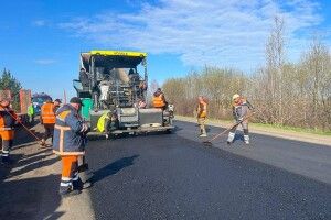 На волинських автошляхах за тиждень «залатали» 28 тисяч метрів квадратних ям 