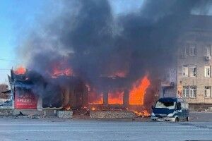 Окупанти бомбили селище на Київщині – вбили 7 мирних жителів