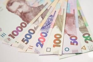 У Раді пропонують змінити механізм виплат вагітним та допомоги на дітей
