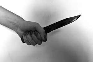 Ревнива львів’янка вдерлася до волинянки та покалічила її: кривдницю судитимуть