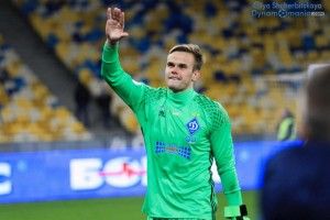 Голкіпера «Динамо» побили одноклубники. На удачу! (Відео)