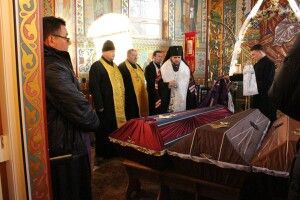 На Рівненщині православні священики перепоховали рештки черниць-кармеліток