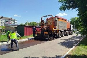 У селищі на Волині відремонтували вулицю