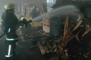 У Рафалівці горів столярний цех (фото)