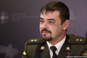 Чому виїжджають з України ті, хто за неї воював? І чому залишаються 
