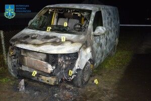 На Волині викрито двох чоловіків, які підпалили авто українських військових