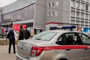 Масове вбивство в університеті Пермі: загинули щонайменше 8 осіб. Усі деталі