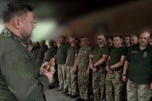 День державності: капелан волинської тероборони відслужив молебень 