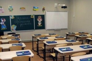 У школах Луцької громади далі продовжили дистанційне навчання