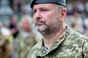 У Києві та Миколаєві вшанували памʼять поета і воїна Гліба Бабіча – сьогодні йому б виповнилось 56 років