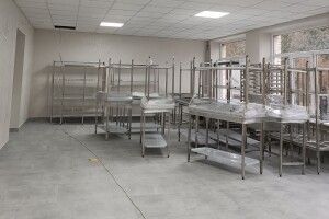 У ліцеї на Волині майже готові до відкриття оновленого харчоблоку