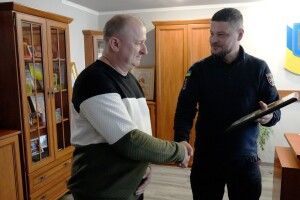 Понад 30 років у строю: рятувальники Волині провели колегу на заслужений відпочинок