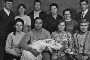 «Люблю тебе, тату»: щемливі спогади луцького співака