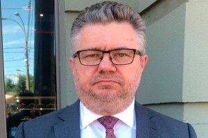 Адвокат Ігор Головань: Генпрокуратура зареєструвала кримінальне провадження проти Кузьміна та Шуфрича за оббріхування Порошенка і Обами