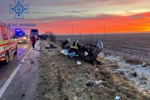 На Волині - страшна смертельна аварія в переддень Нового року (Фото)