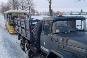 На Рівненщині 156 шкільних автобусів не пустили в рейс