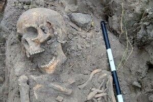 Під Житомиром виявили останки 29 людей, закатованих чекістами в період становлення радянської влади – переважно жінки та діти...