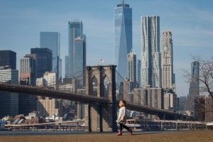 У Нью-Йорку встановилася рекордно тепла погода